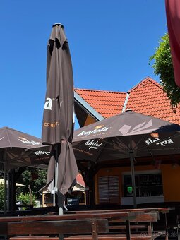 Bufet na slnečných jazerách juh - 3