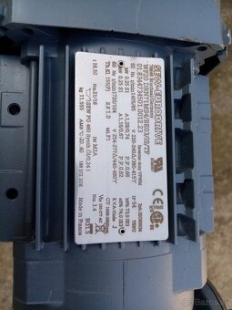 Elektromotor s prevodovkou - 3
