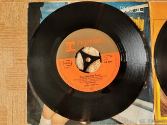 7" single NANCY SINATRA - 3