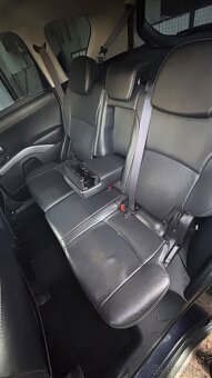 Mitsubishi Outlander 2.2 DI-D 130 kW - 3