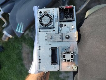Kenwood DNX419DABS - 3