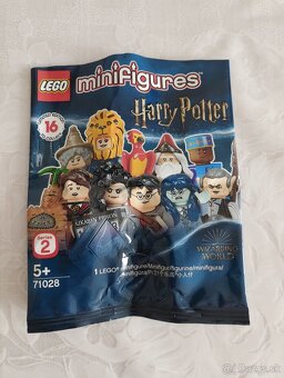 LEGO minifigúrka Albus Dumbledore 71028-2 - 3