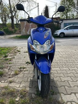 Skuter Yamaha - 3