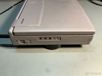 Toshiba Satellite 4000CDS Intel Pentium II, 233MHz - 3