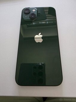 Apple iPhone 13 128 GB Zelený - 3