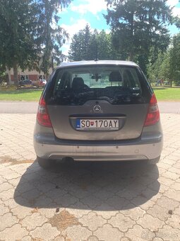 Mercedes benz A180 - 3