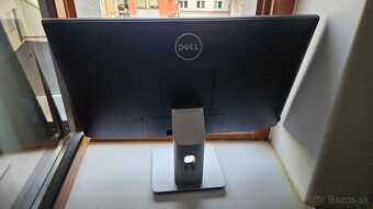 24 palcový Dell LCD monitor - HDMI + VGA - 3