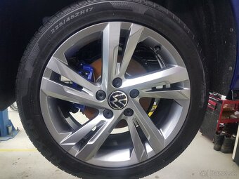Valencia 5x112 r 17 vw golf VIII - 3