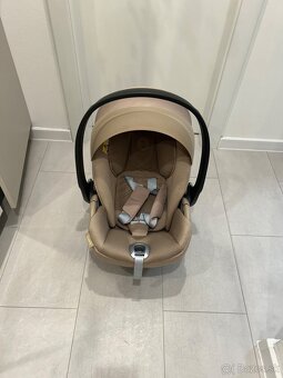 Cybex Cloud T i-Size –  pôvodná cena 285 €, teraz 180€ - 3