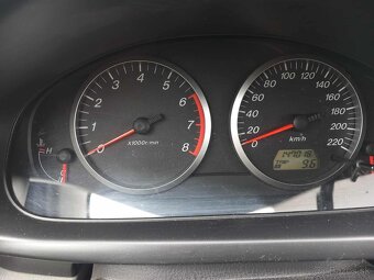 Mazda 2 1.4 benzín - 3