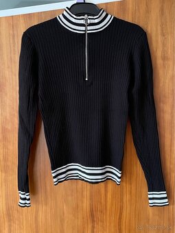H&M čierny obtiahnutý crop dámsky rolák štvrtinový zips 36 S - 3
