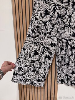 Letné dámske 7/8 nohavice veľkosť M - 3