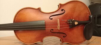 Husle model Gurneri - 3