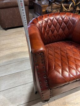 Kožené kresla Cesterfield - 3