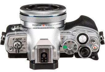 Olympus OM-D E-M10 Mark IV Digital Camera 14-42 - 3