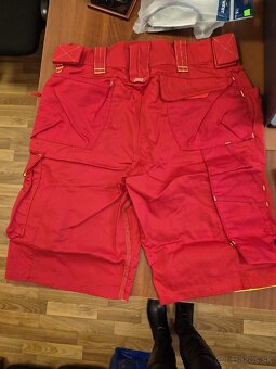 E. Strauss kraťasy - 3