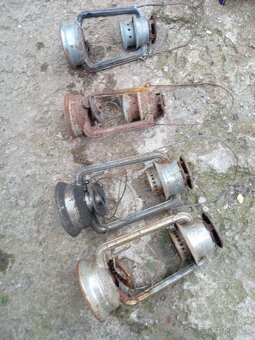 Lampáš.kopyto košík na chalupu - 3