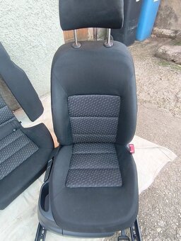 Skoda octavia 2 facelift sedacky - 3