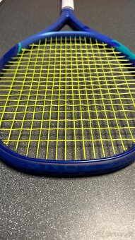 Tenisová raketa YONEX - 3