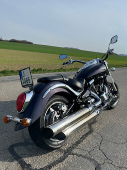 Kawasaki VN 2000 - 3