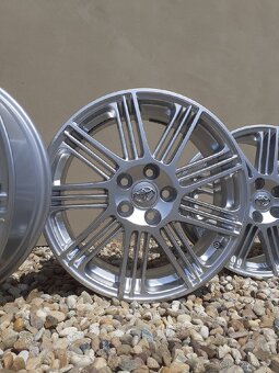 Orig. Toyota ALU kolesá 5x114,3 R18 - 3
