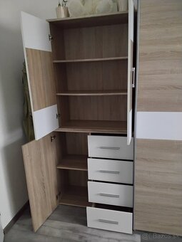 Komody - 3
