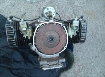 Originální nové díly z vojenského depozitu motor válce písty - 3