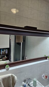 Predám wc, vaňu, kúpeľňovu skrinku s košom, zrkadlo - 3