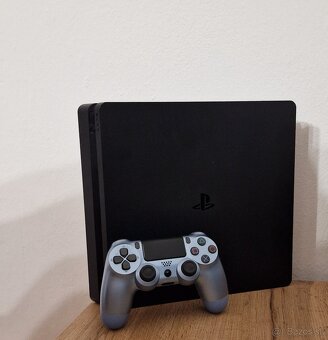 Playstation 4 Slim 500 GB - 3