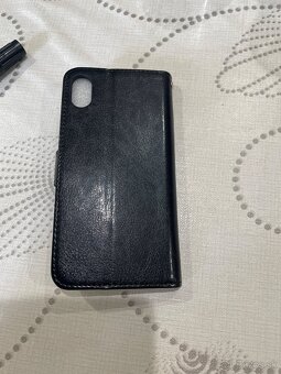 Ochranny knizkovy kryt iphone xr uplne novy a 3x sklo - 3