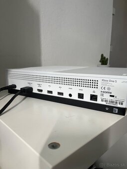 Predam Xbox One S 750GB + 1ks ovladac - 3