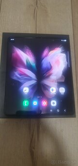 Samsung Galaxy Z Fold 3 - 3