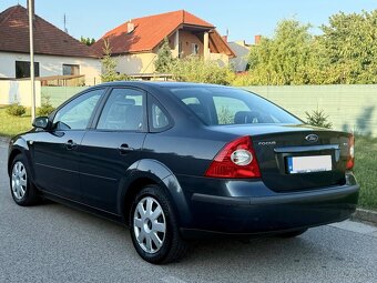 Ford Focus 1.6 benzín Ghia NOVÁ STK a EK - 3