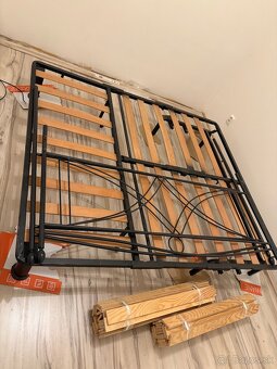 Kovová posteľ 160x200 - 3