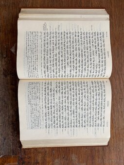 Biblia Hebraica Stuttgartensia - 3