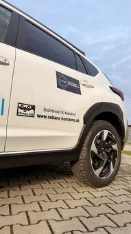 🚙 Subaru Crosstrek 2.0i e-boxer CVT Style X-TRA - 3