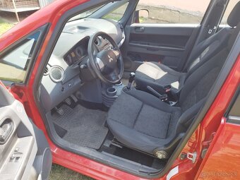 Mitsubishi Colt 1.1 2010 - 3