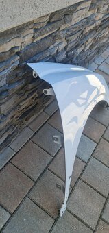 Audi Q3 blatník 2018- - 3