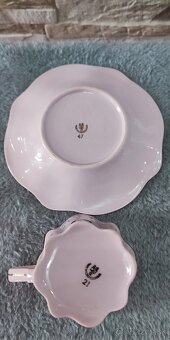 Růžovy porcelán, šálek s podšálkem, Chodov - 3