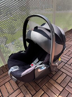 Autosedačka Cybex Cloud Z i-size + izofix báza - 3