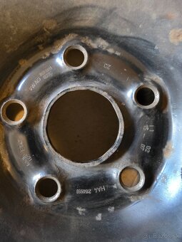 plechove disky octavia 2 - 3