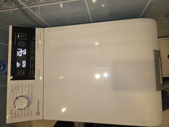 Parna pracka Electrolux EW8TN3562C - 3