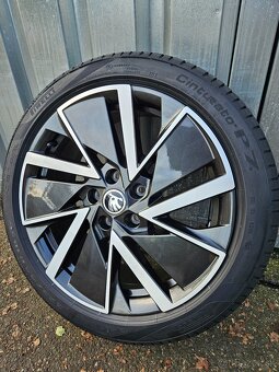 Letní alu kola Vega 18" Škoda Octavia IV 225/45 R18 - 3