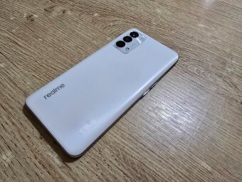 Realme gt master edition 128gb s krasnym 120Hz Oled displejo - 3