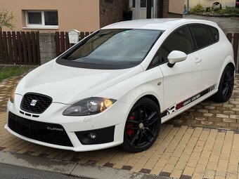 Seat Leon Cupra R310 2.0TFSI 1of200 White Edition Swiss - 3