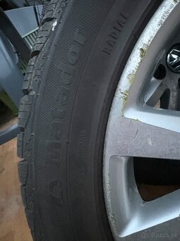 Elektróny 235/45R17 - 3