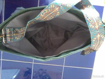 Kabelka crossbody zelená 5 € - 3