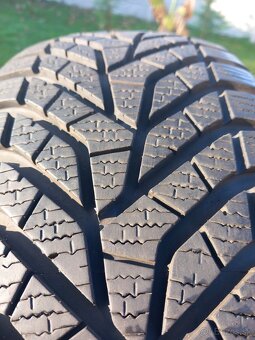 255/60 r18 zimne pneumatiky 4kusy - 3