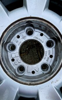 Originálne hliníkové disky 15" 6751763 BMW E39 - 3