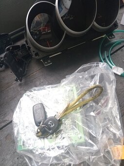 Mazda 3 - 3